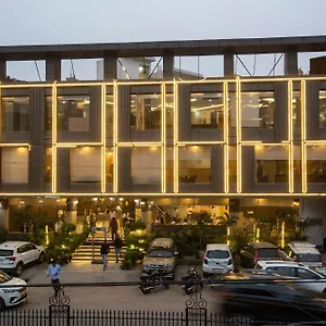 Park Tree Igi Airport By Unit Of Prithvi Palace With Free Airport Transsfer Hotel